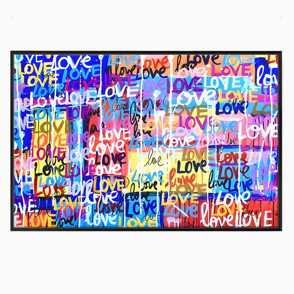 Tablou canvas cu tablou canvas cu graffiti colorat si cuvantul love, in rama de aluminiu negru