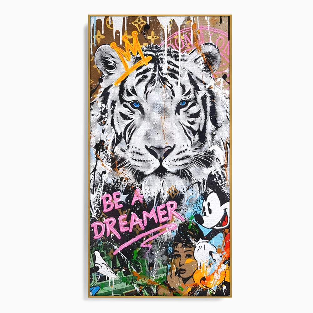 Tablou canvas cu tablou canvas cu tigru alb si personaje pop-art, in rama de aluminiu auriu