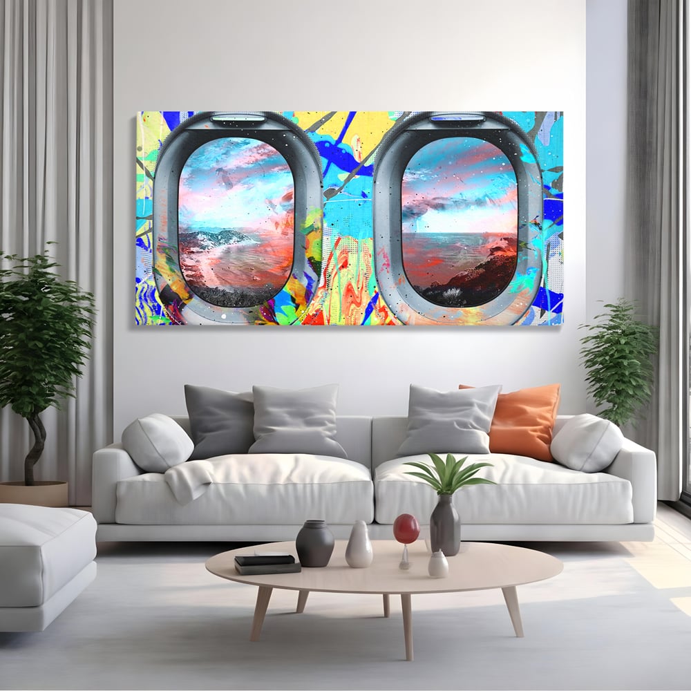 Tablou canvas cu tablou canvas cu ferestre de avion si graffiti, fara rama, pe sasiu de lemn, pe perete intr-un living