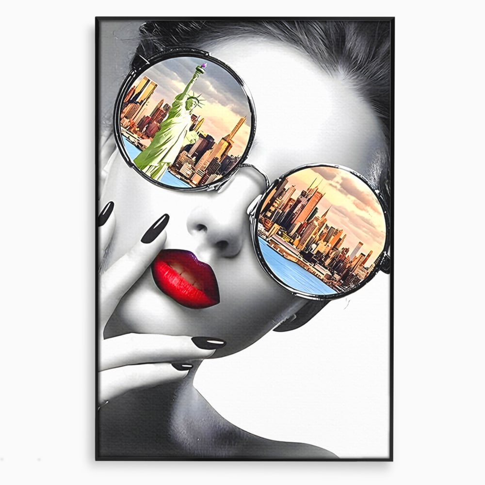 Tablou canvas cu tablou canvas cu portret femeie ochelari, in rama de aluminiu negru