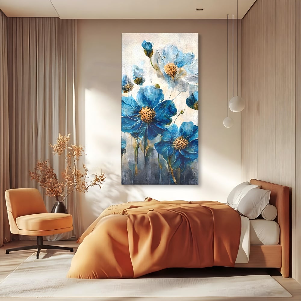 Tablou canvas cu pictura verticala cu flori albastre, fara rama, pe sasiu de lemn, pe perete intr-un dormitor