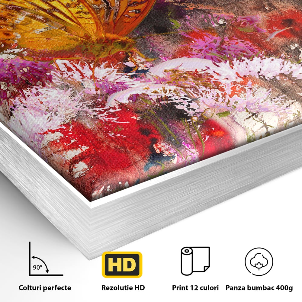Detaliu al suprafetei: tablou canvas cu fluture si flori, in rama de aluminiu argintiu