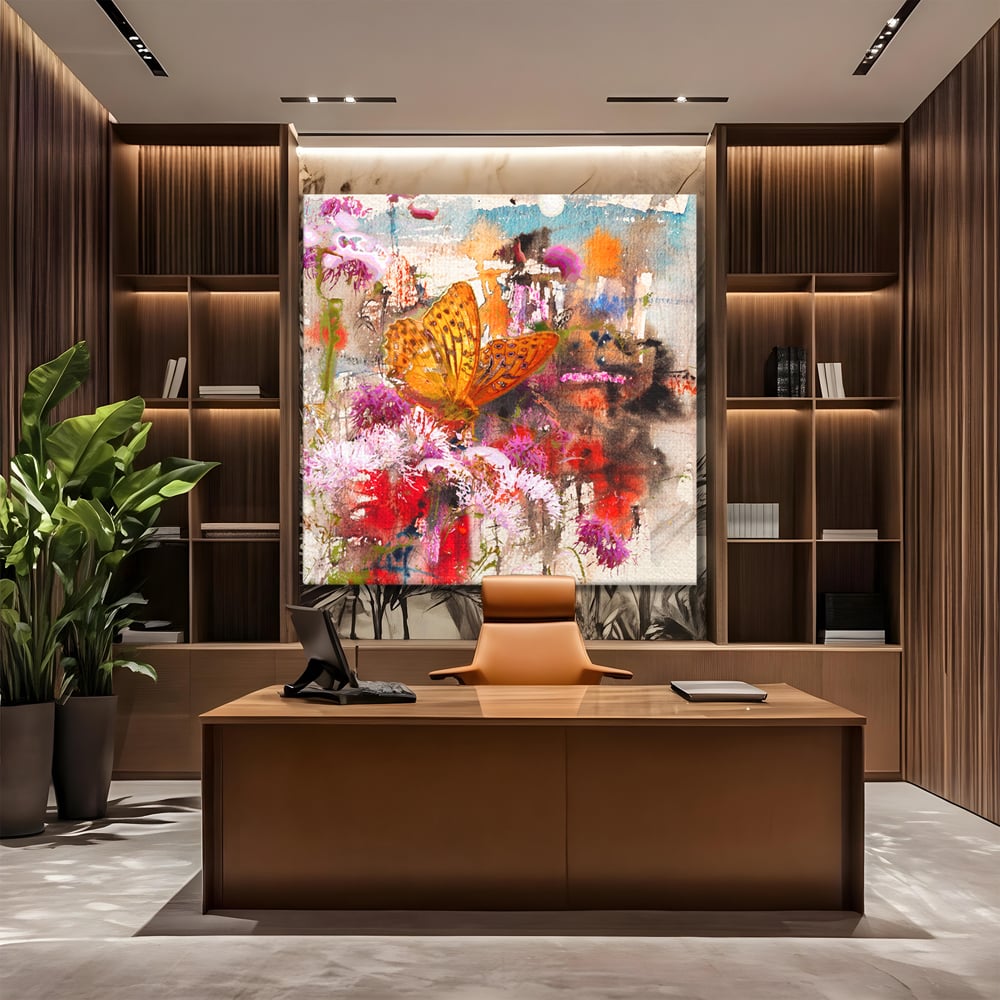 Tablou canvas cu tablou canvas cu fluture si flori, fara rama, pe sasiu de lemn, pe perete intr-un birou