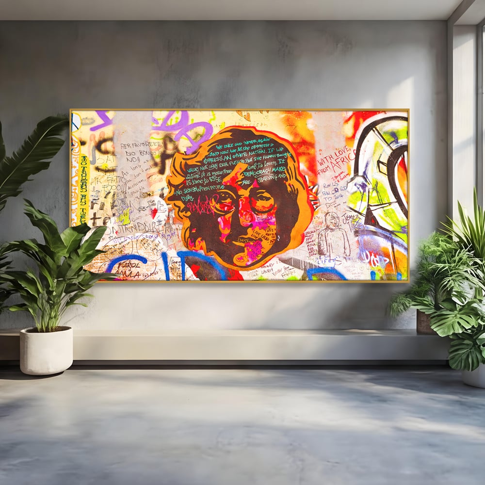 Tablou canvas cu tablou canvas cu john lennon si graffiti, in rama de aluminiu auriu