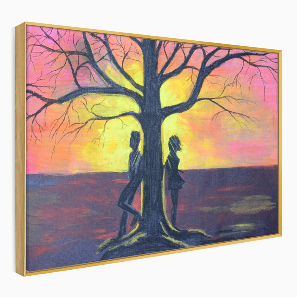 Tablou canvas cu pictura cuplu sub copac la apus, in rama de aluminiu auriu