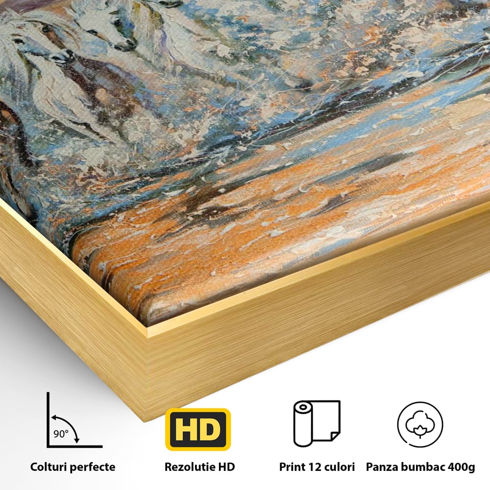 Detaliu al suprafetei: tablou canvas cu cai galopand in valuri, in rama de aluminiu auriu