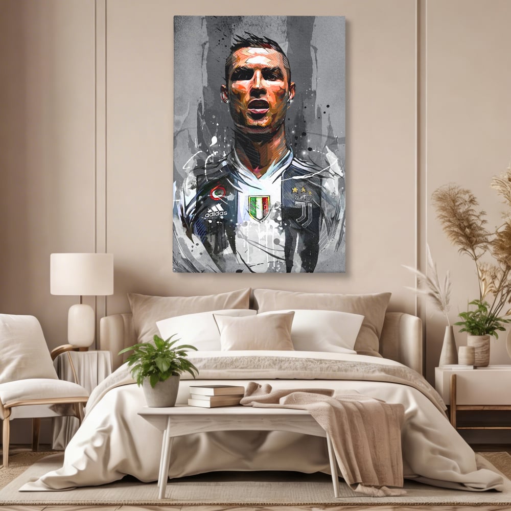 Tablou canvas cu tablou portret cristiano ronaldo juventus, fara rama, pe sasiu de lemn, pe perete intr-un dormitor