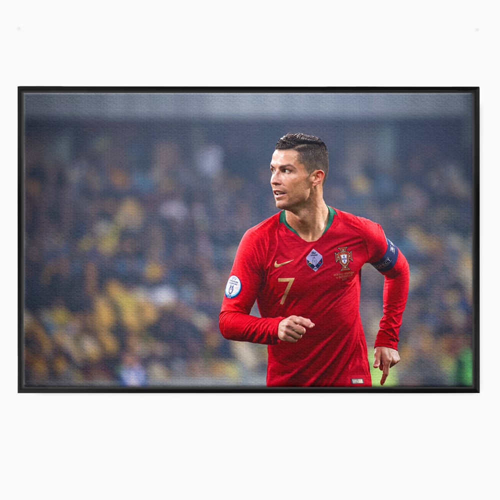 Tablou canvas cu tablou canvas cu cristiano ronaldo, in rama de aluminiu negru