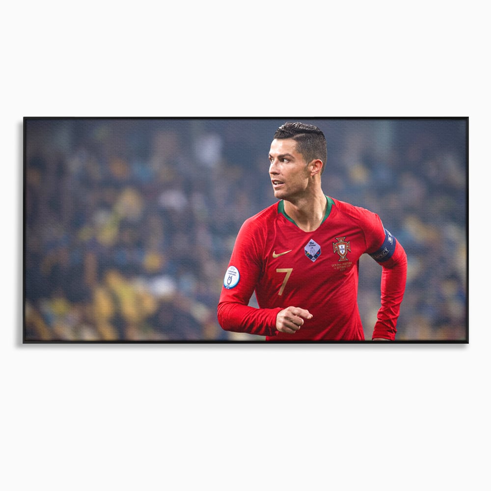 Tablou canvas cu tablou canvas cu cristiano ronaldo, in rama de aluminiu negru