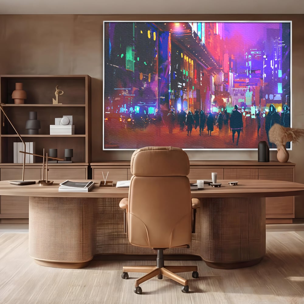 Tablou canvas cu ilustratie digitala cu oras nocturn, in rama de aluminiu argintiu, pe perete intr-un birou