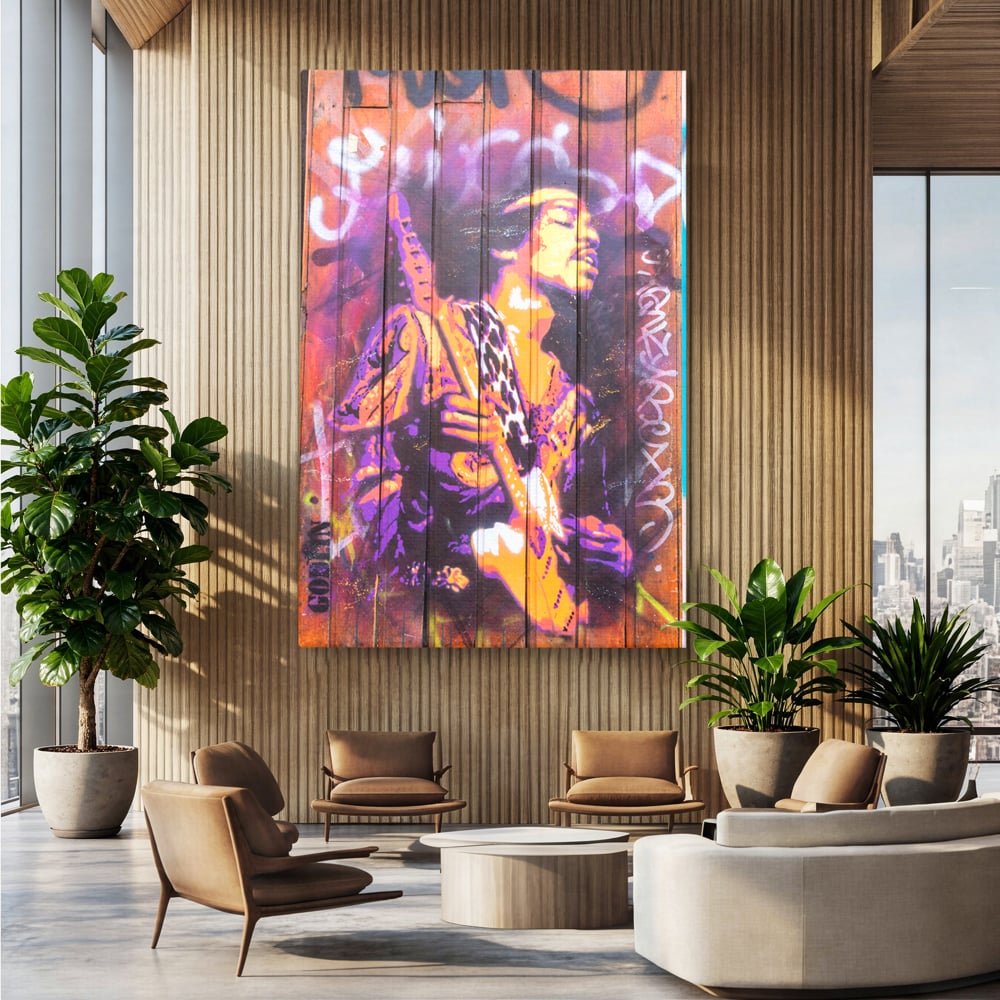 Tablou canvas cu tablou canvas cu jimi hendrix cantand la chitara, fara rama, pe sasiu de lemn, pe perete intr-un birou