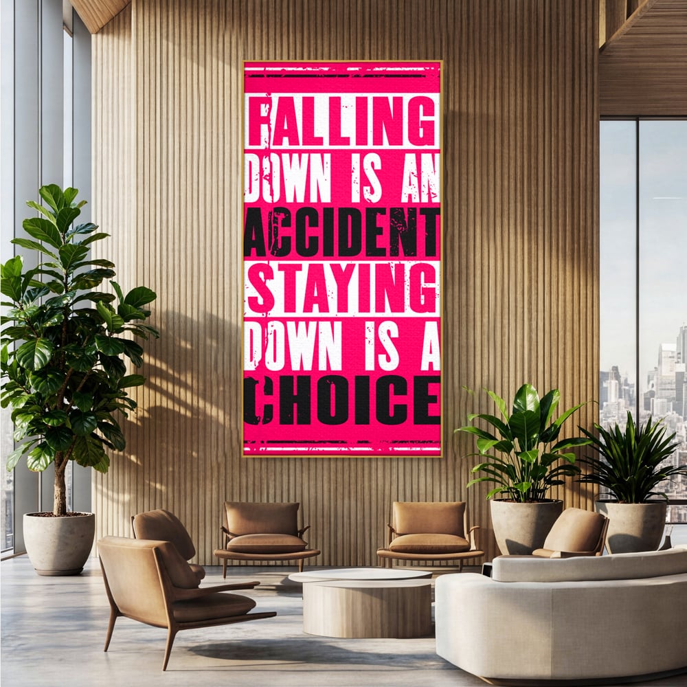 Tablou canvas cu tablou canvas cu citat motivational vertical, in rama de aluminiu auriu, pe perete intr-un birou
