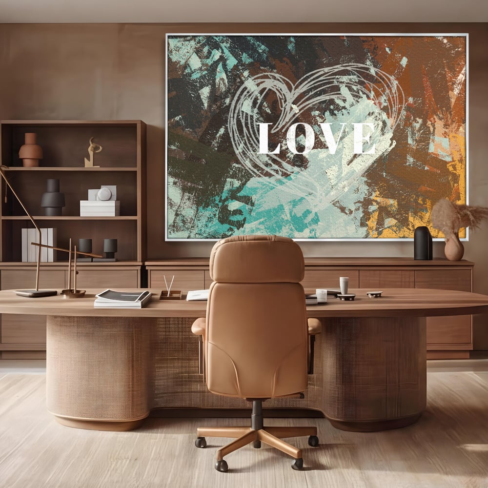 Tablou canvas cu tablou canvas cu inima desenata si text, in rama de aluminiu argintiu, pe perete intr-un birou