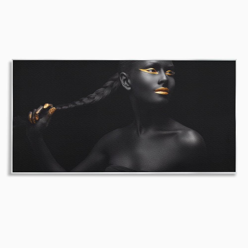 Tablou canvas cu tablou canvas cu femeie vopsita in negru si auriu, in rama de aluminiu argintiu