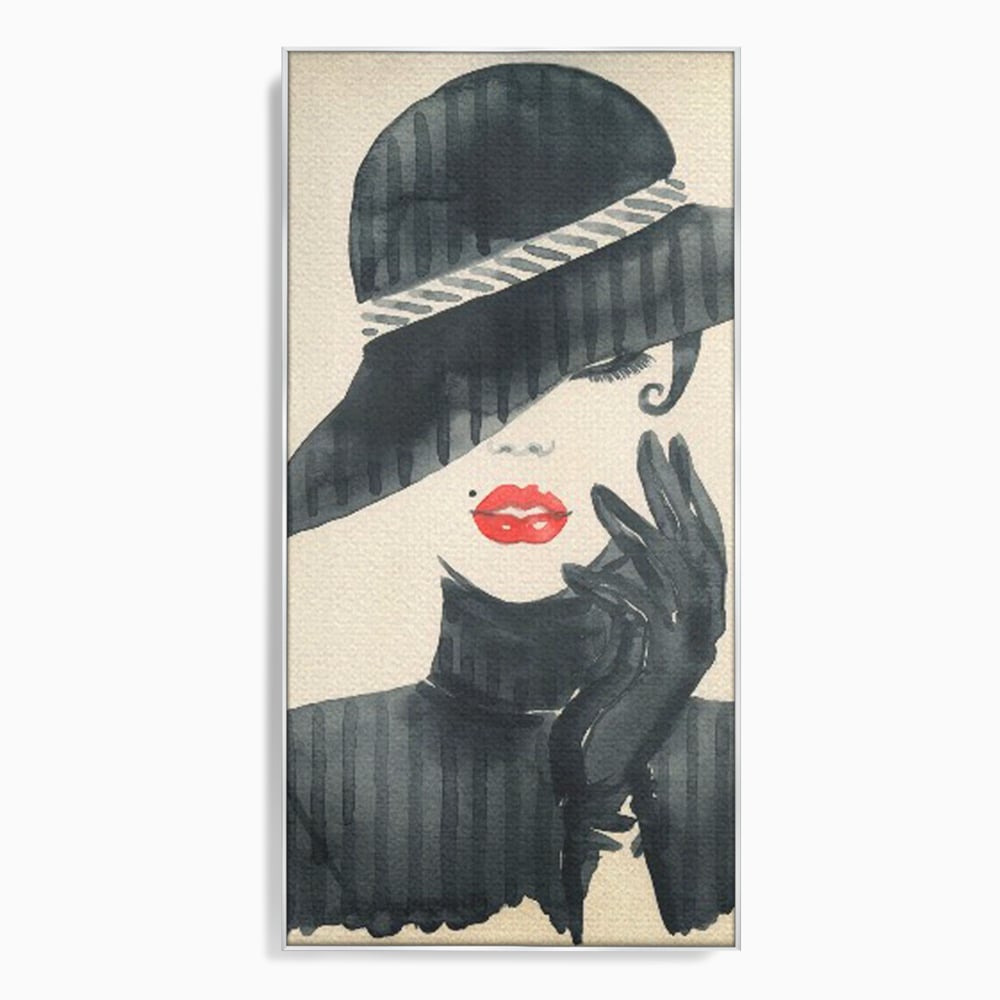 Tablou canvas cu ilustratie moda femeie cu palarie si buze rosii, in rama de aluminiu argintiu