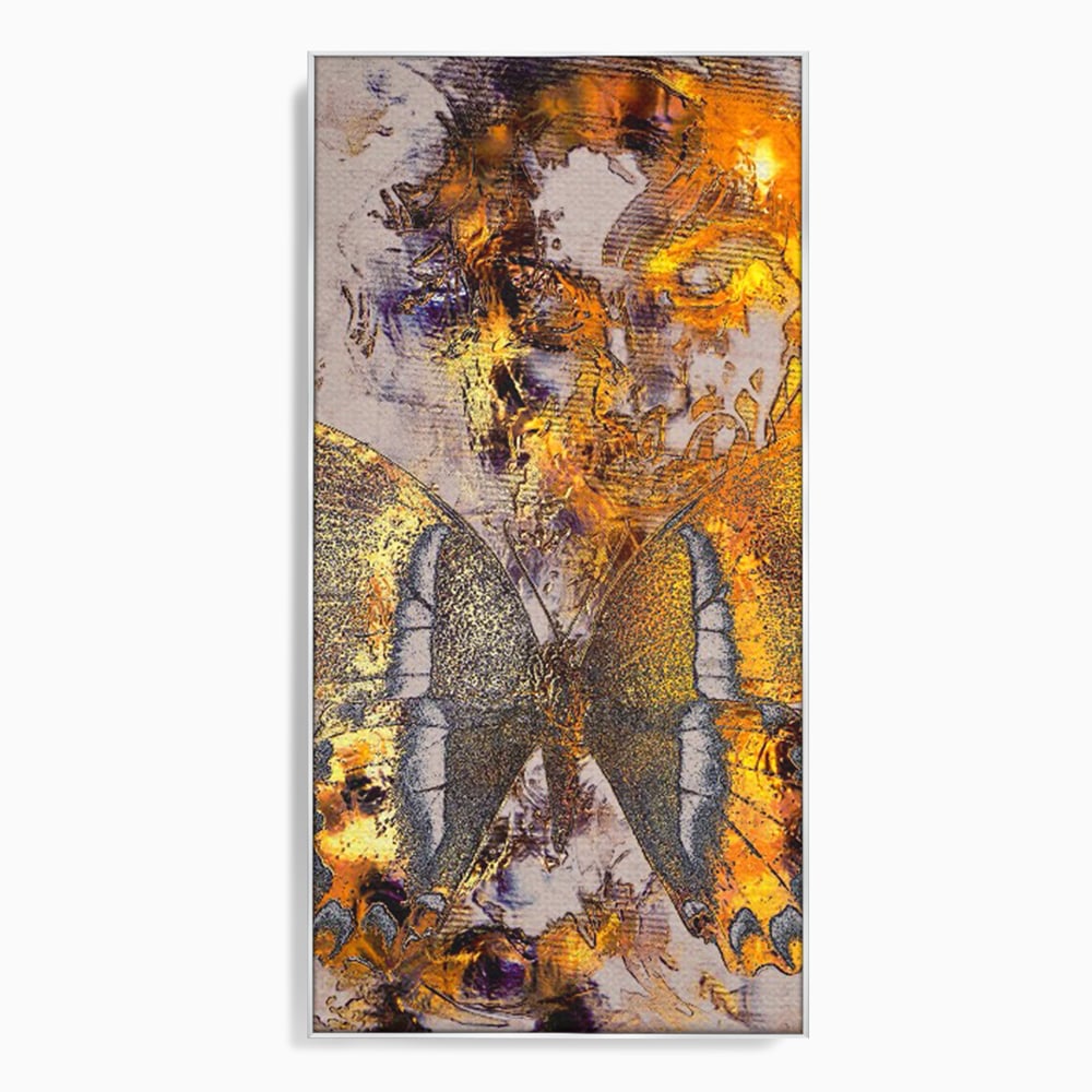 Tablou canvas cu tablou vertical cu fluture auriu si texturi abstracte, in rama de aluminiu argintiu