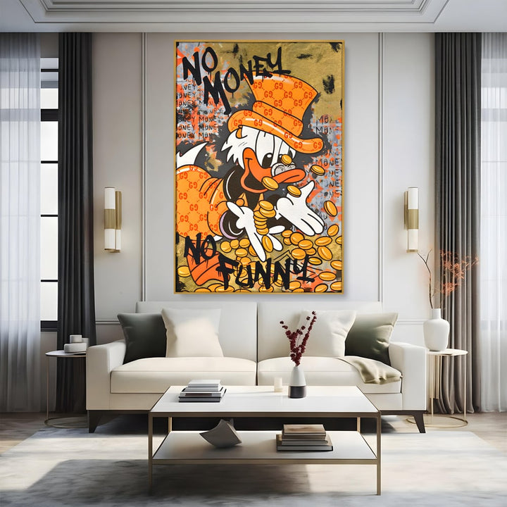 Tablou canvas cu tablou canvas cu rata stilizata, in rama de aluminiu auriu, pe perete intr-un living