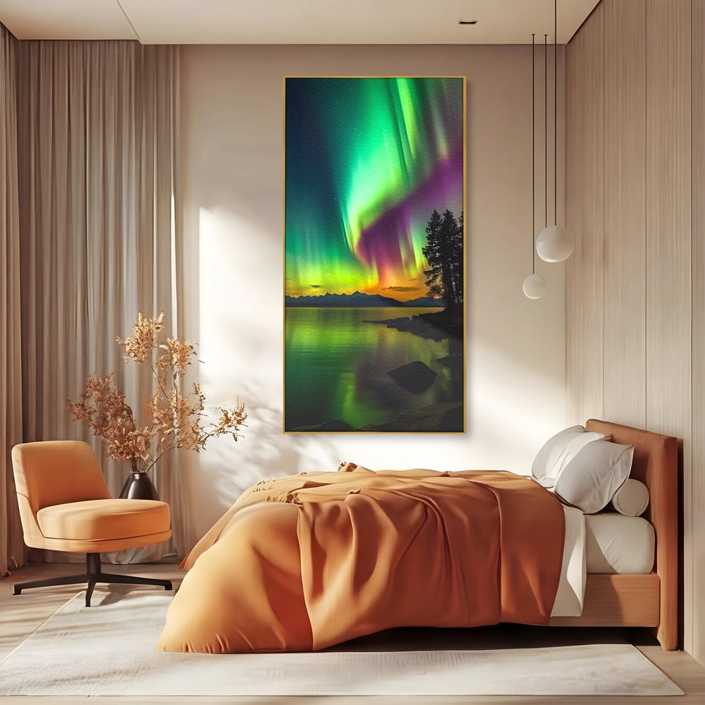 Tablou canvas cu tablou vertical cu aurora boreala pe lac, in rama de aluminiu auriu, pe perete intr-un dormitor