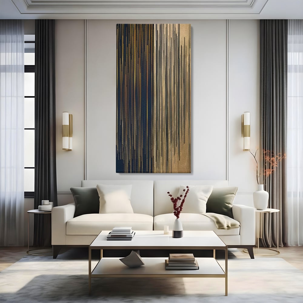 Tablou canvas cu tablou abstract cu dungi verticale aurii si negre, fara rama, pe sasiu de lemn, pe perete intr-un living
