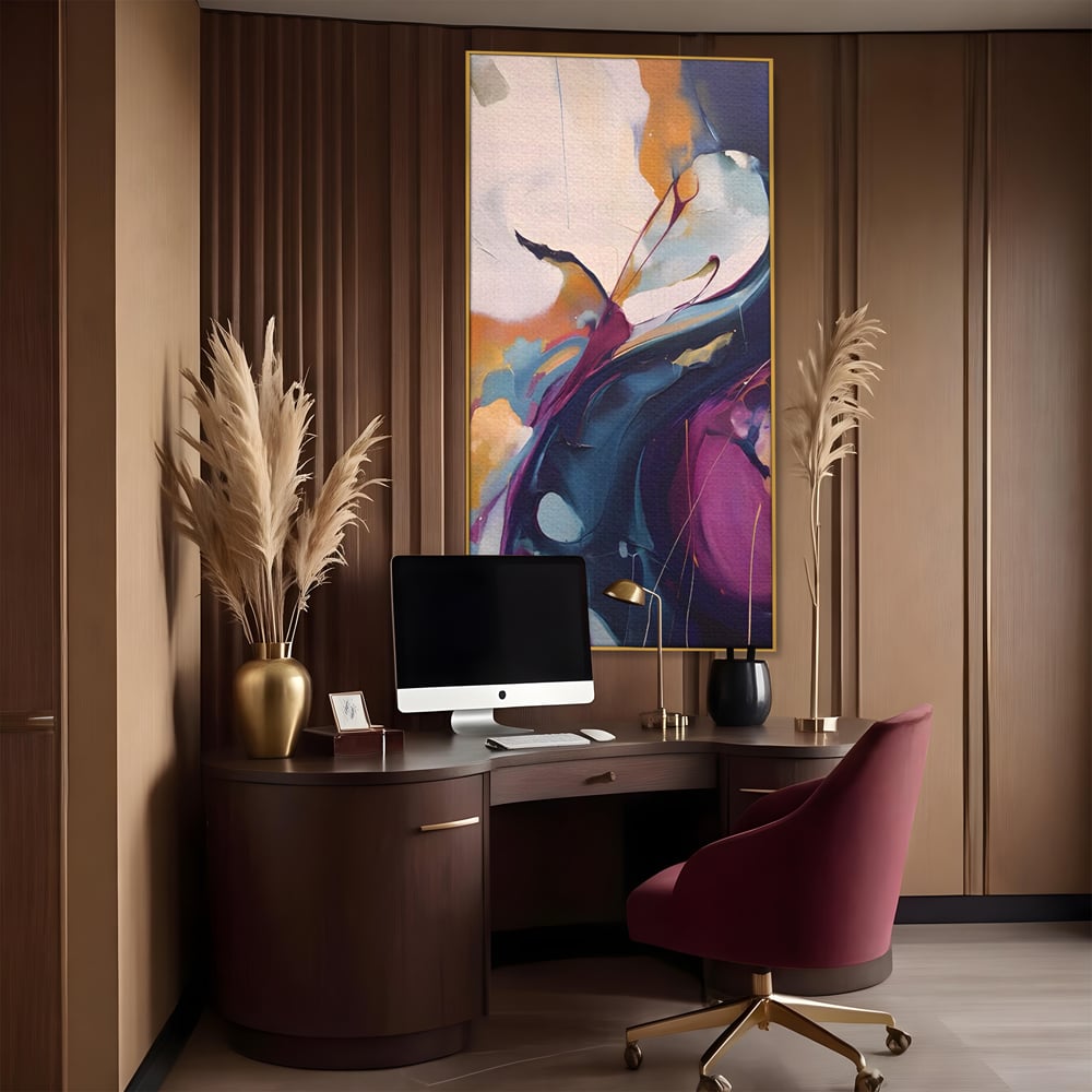 Tablou canvas cu pictura abstracta cu curbe fluide, in rama de aluminiu auriu, pe perete intr-un birou
