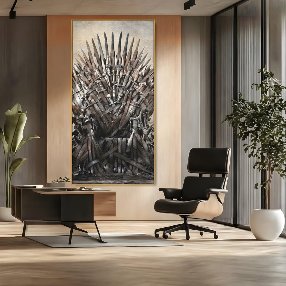 Tablou canvas cu tablou canvas cu tronul din sabii, in rama de aluminiu auriu, pe perete intr-un birou