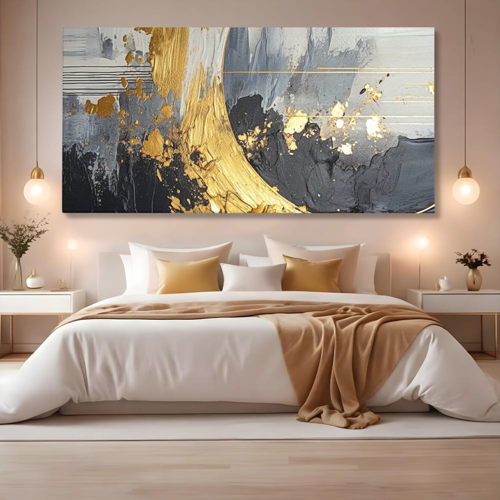Tablou canvas cu pictura abstracta cu arc aurit si texturi gri, fara rama, pe sasiu de lemn, pe perete intr-un dormitor