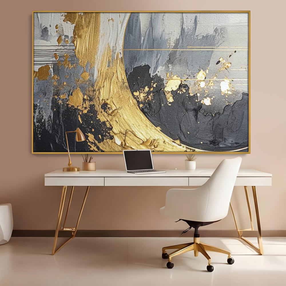 Tablou canvas cu pictura abstracta cu arc aurit si texturi gri, in rama de aluminiu auriu, pe perete intr-un birou