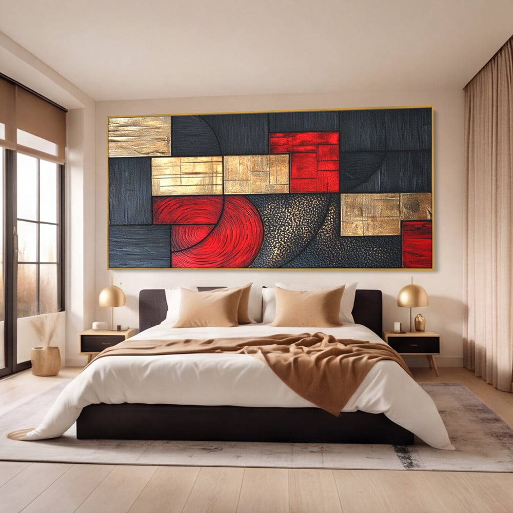 Tablou canvas cu tablou canvas cu forme geometrice abstracte, in rama de aluminiu auriu, pe perete intr-un dormitor