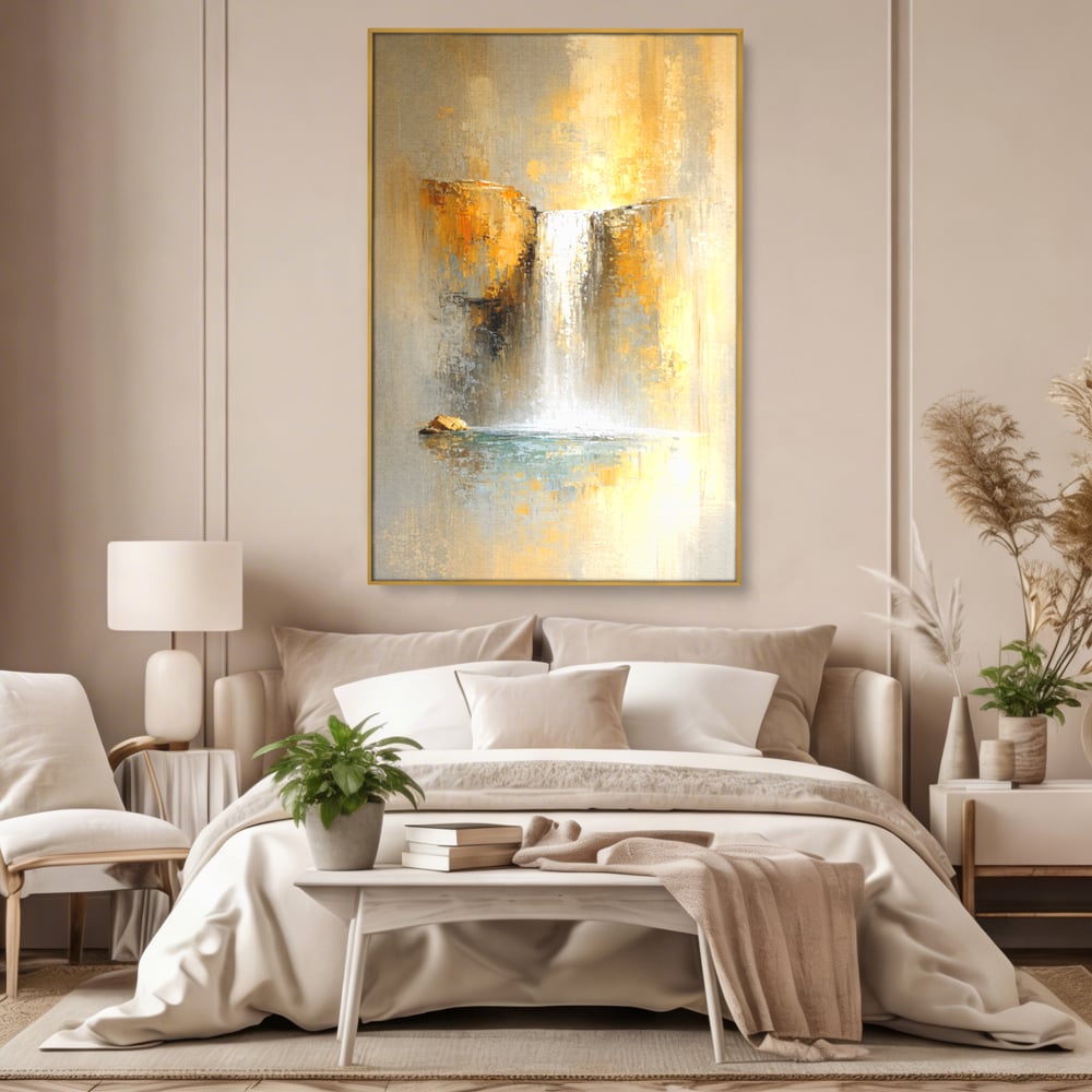 Tablou canvas cu pictura abstracta cu cascada aurie, in rama de aluminiu auriu, pe perete intr-un dormitor