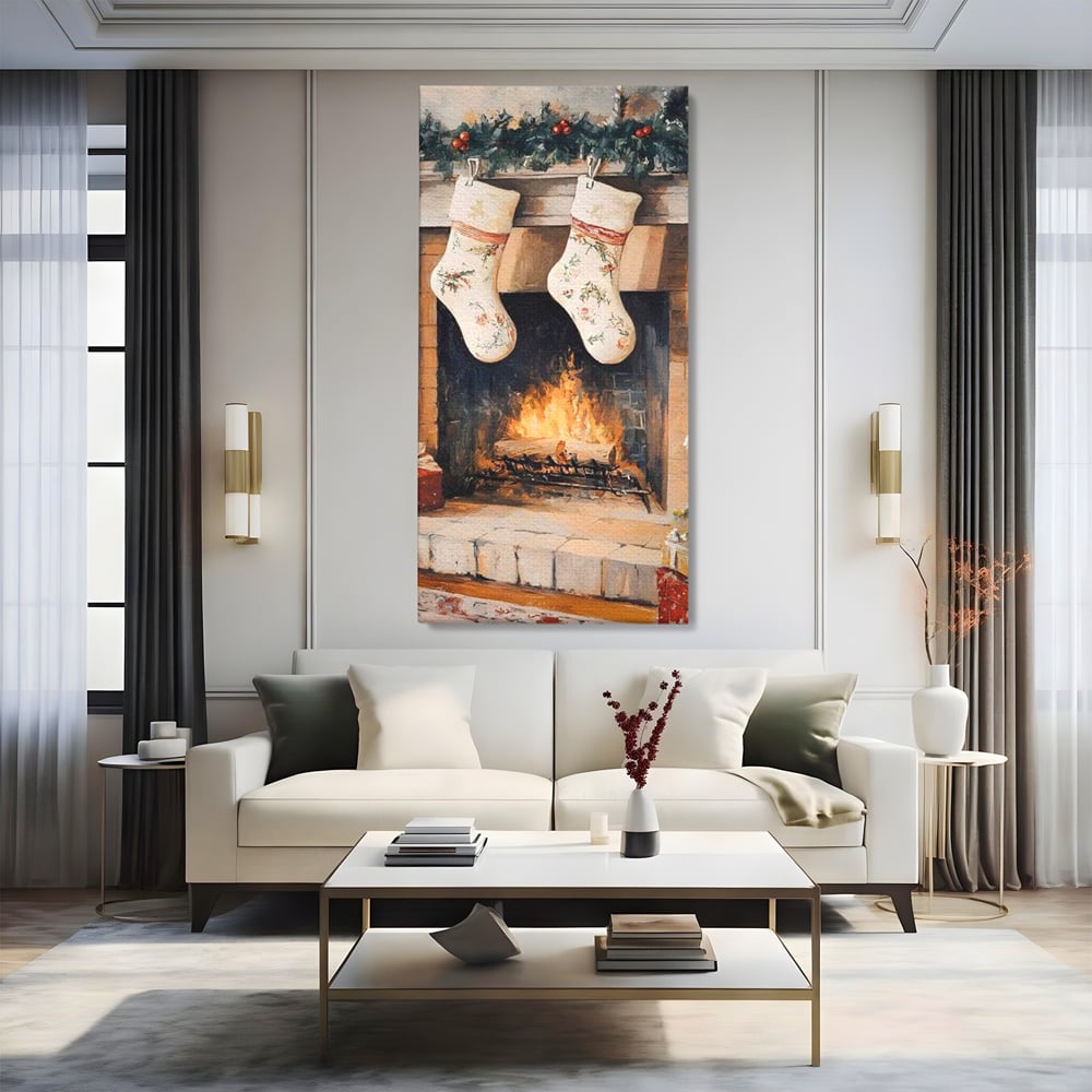 Tablou canvas cu tablou canvas cu ciorapi pe semineu, fara rama, pe sasiu de lemn, pe perete intr-un living