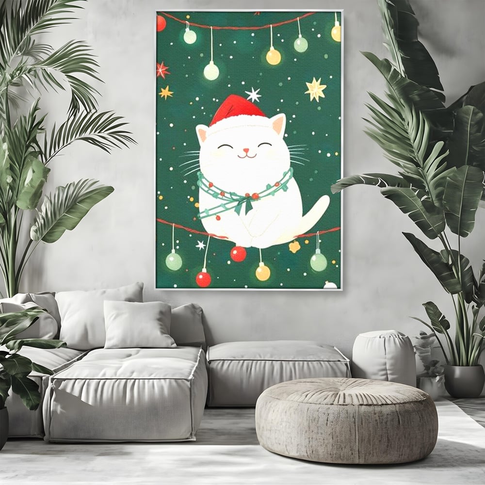 Tablou canvas cu ilustratie cu pisica alba de craciun, in rama de aluminiu argintiu, pe perete intr-un living