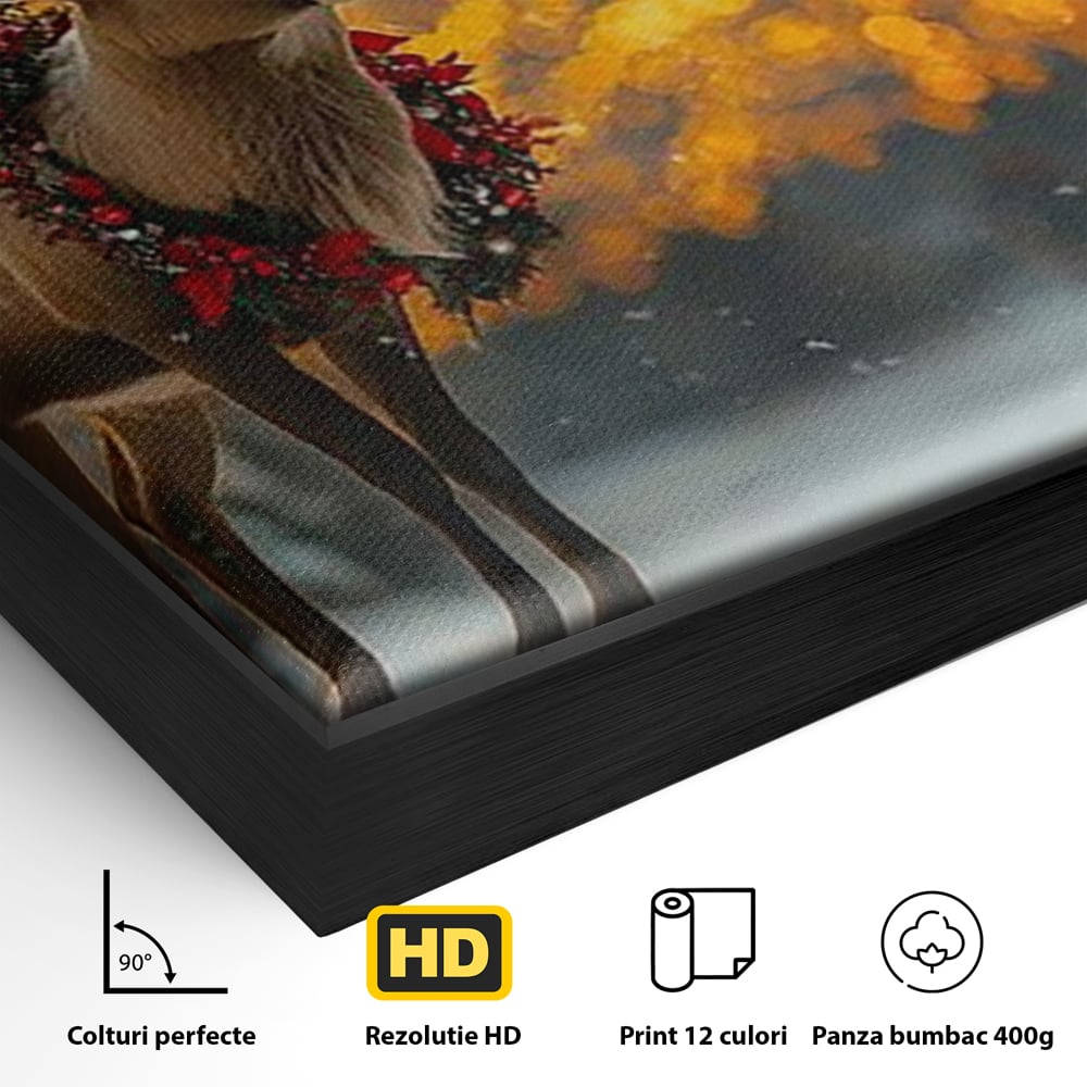 Detaliu al suprafetei: tablou canvas cu ren festiv inzapezit, in rama de aluminiu negru
