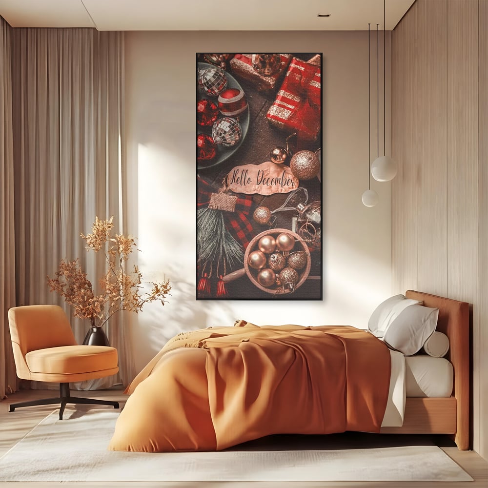 Tablou canvas cu tablou canvas cu globuri si cadouri, in rama de aluminiu negru, pe perete intr-un dormitor