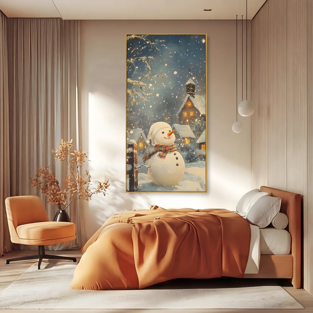 Tablou canvas cu tablou canvas cu om de zapada, in rama de aluminiu auriu, pe perete intr-un dormitor
