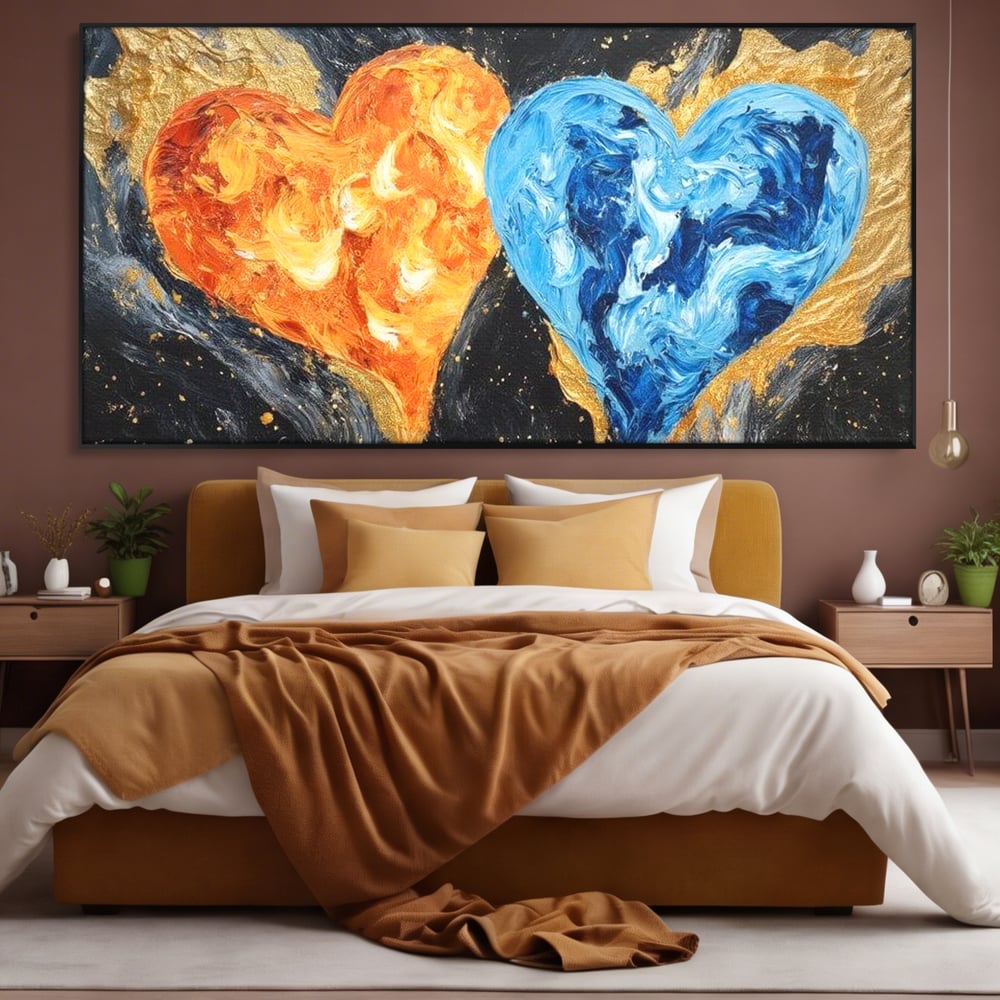 Tablou canvas cu pictura cu doua inimi simbolice, in rama de aluminiu negru, pe perete intr-un dormitor