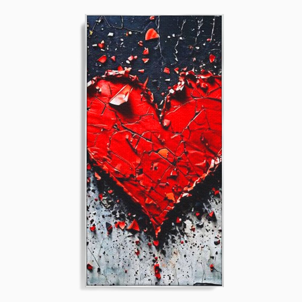 Tablou canvas cu tablou canvas cu o inima rosie crapata, in rama de aluminiu argintiu