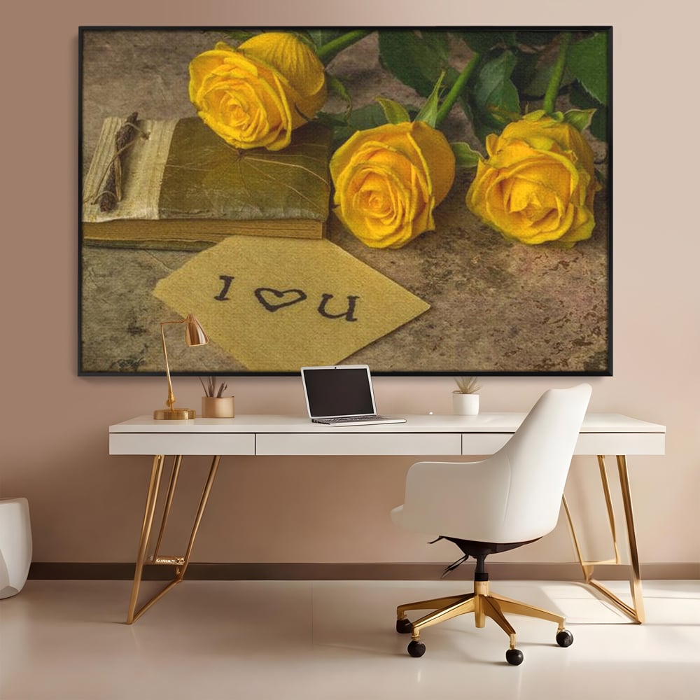 Tablou canvas cu tablou canvas cu trandafiri galbeni si jurnal, in rama de aluminiu negru, pe perete intr-un birou