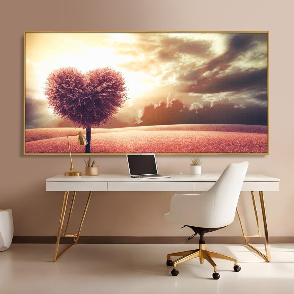 Tablou canvas cu tablou canvas cu un copac in forma de inima, in rama de aluminiu auriu, pe perete intr-un birou