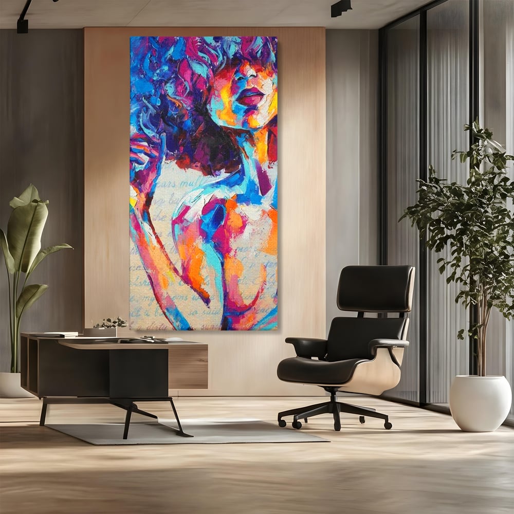 Tablou canvas cu tablou canvas cu portret artistic de femeie, fara rama, pe sasiu de lemn, pe perete intr-un birou