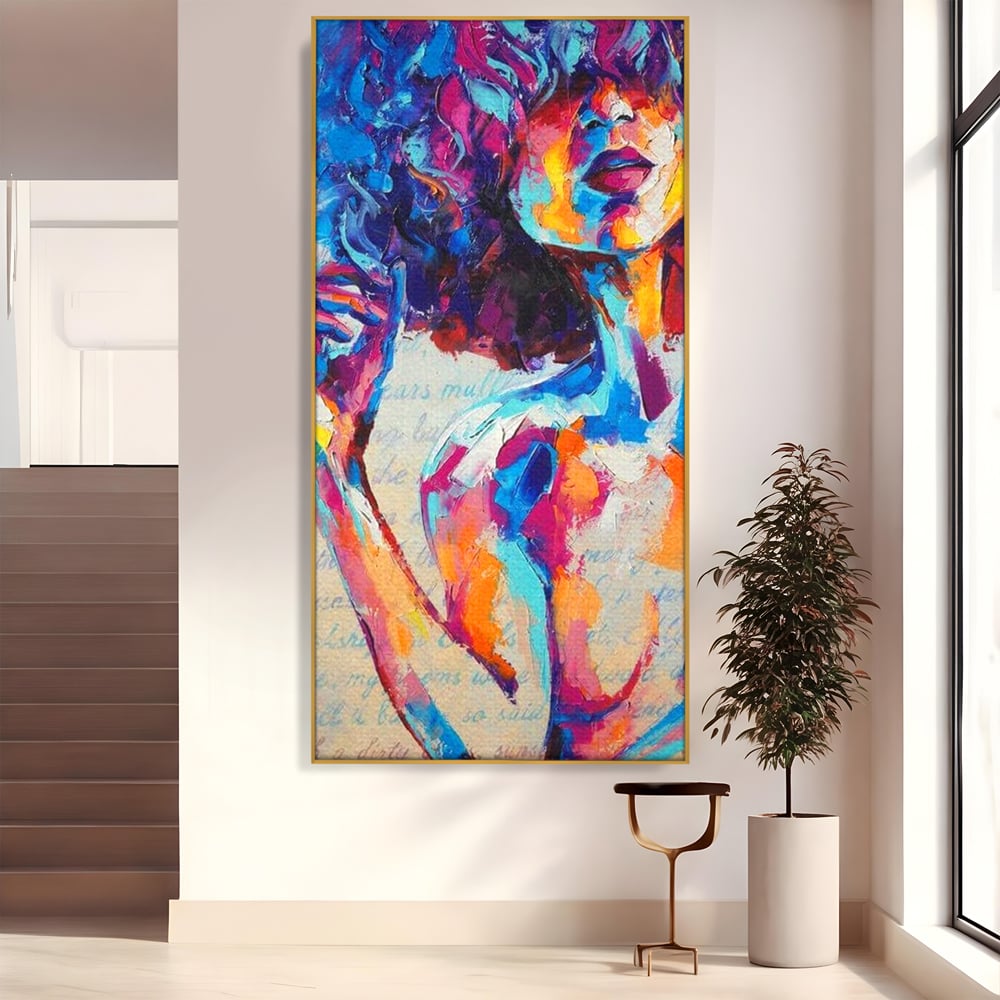 Tablou canvas cu tablou canvas cu portret artistic de femeie, in rama de aluminiu auriu