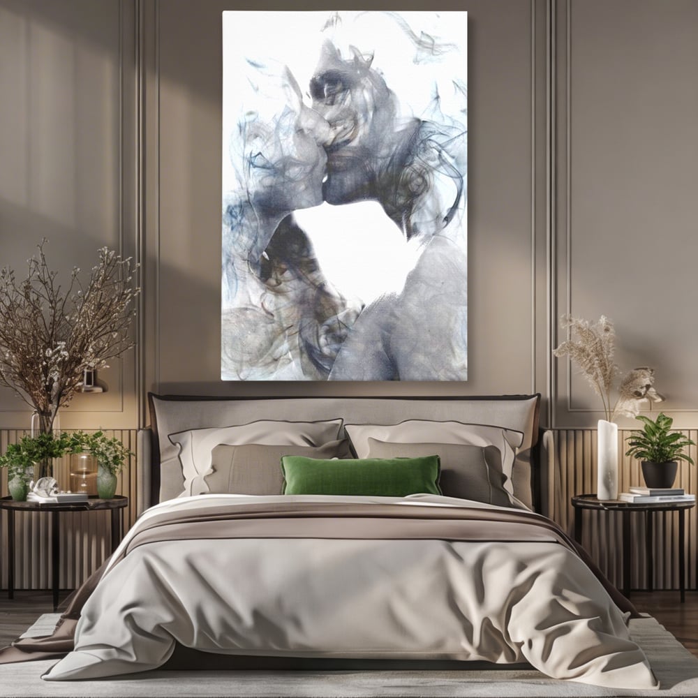 Tablou canvas cu tablou canvas cu siluete in fum, fara rama, pe sasiu de lemn, pe perete intr-un dormitor