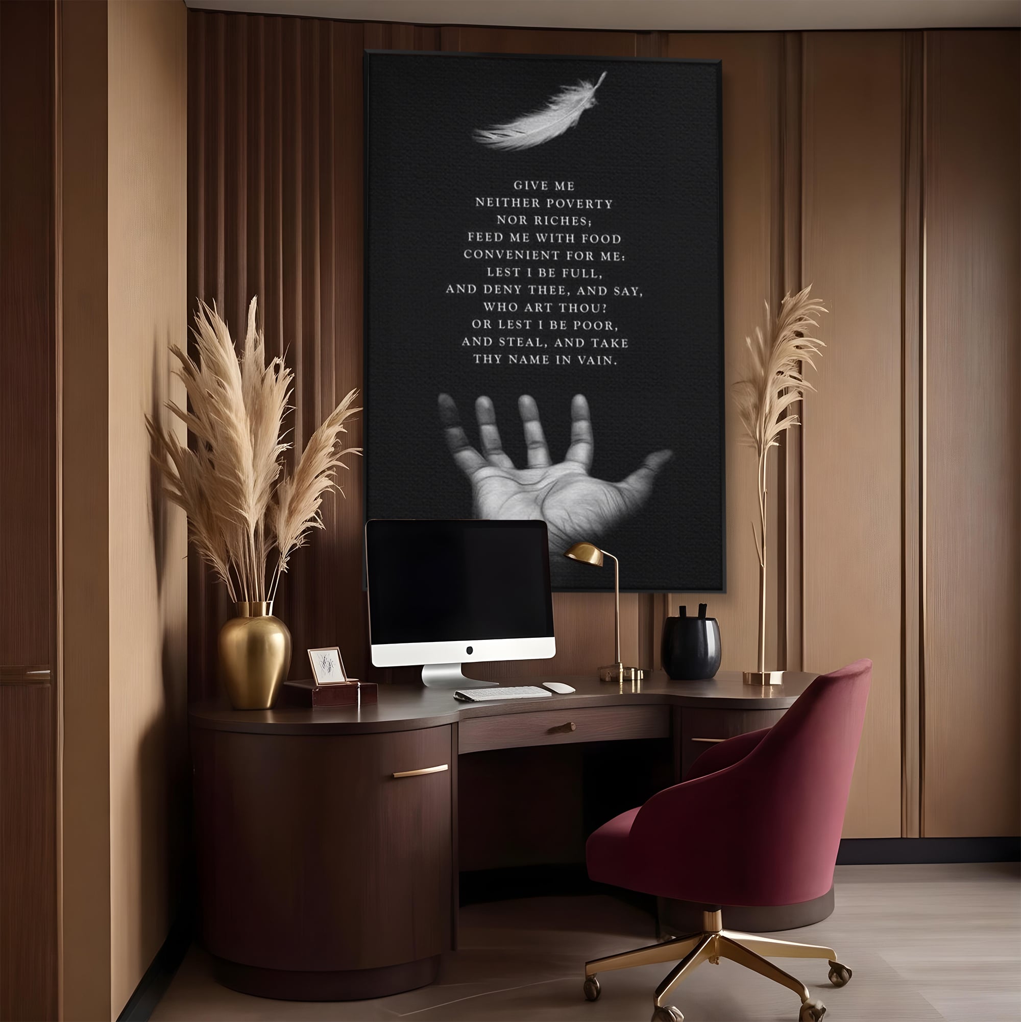 Tablou canvas cu tablou canvas cu pana si palma, in rama de aluminiu negru, pe perete intr-un birou