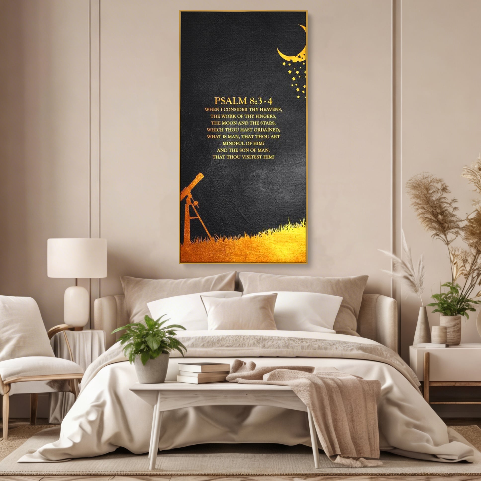 Tablou canvas cu tablou canvas cu citat biblic si telescop, in rama de aluminiu auriu, pe perete intr-un dormitor