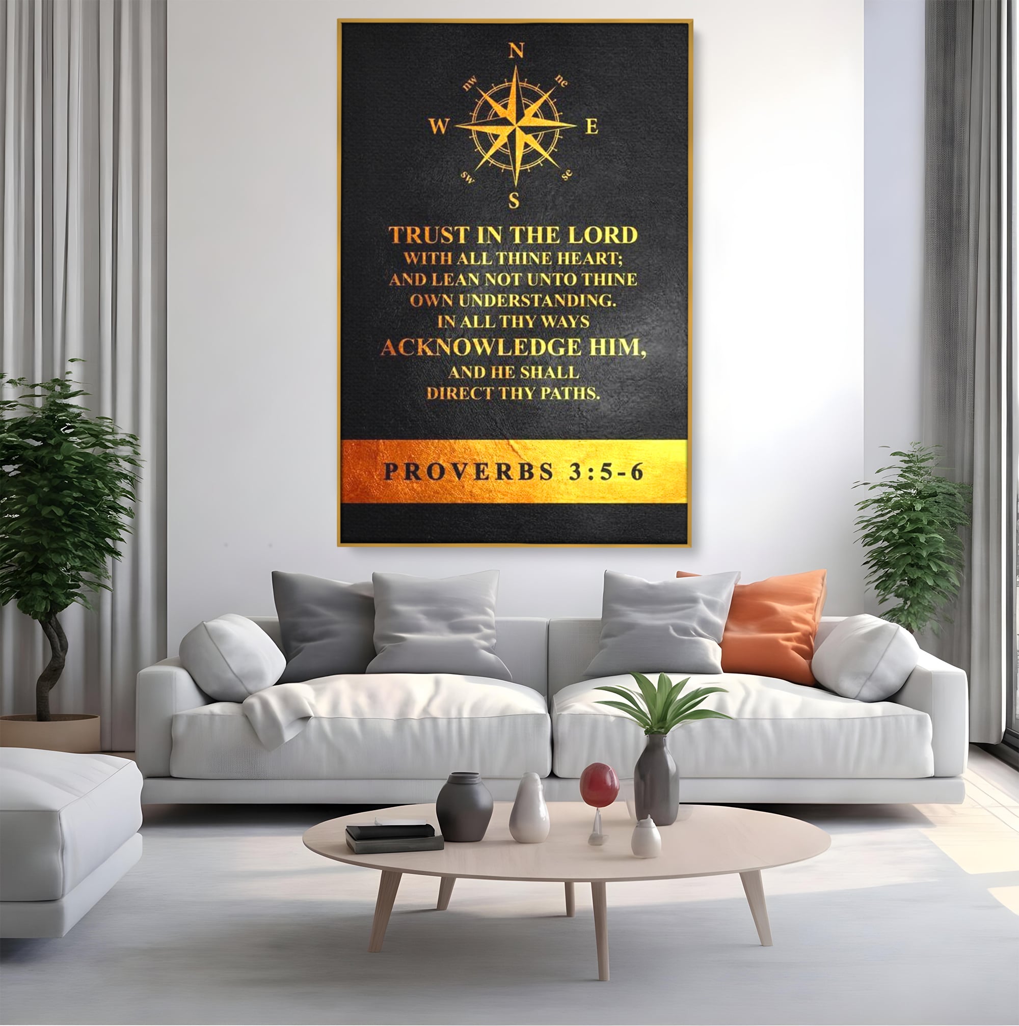 Tablou canvas cu tablou canvas cu busola si verset biblic, in rama de aluminiu auriu, pe perete intr-un living