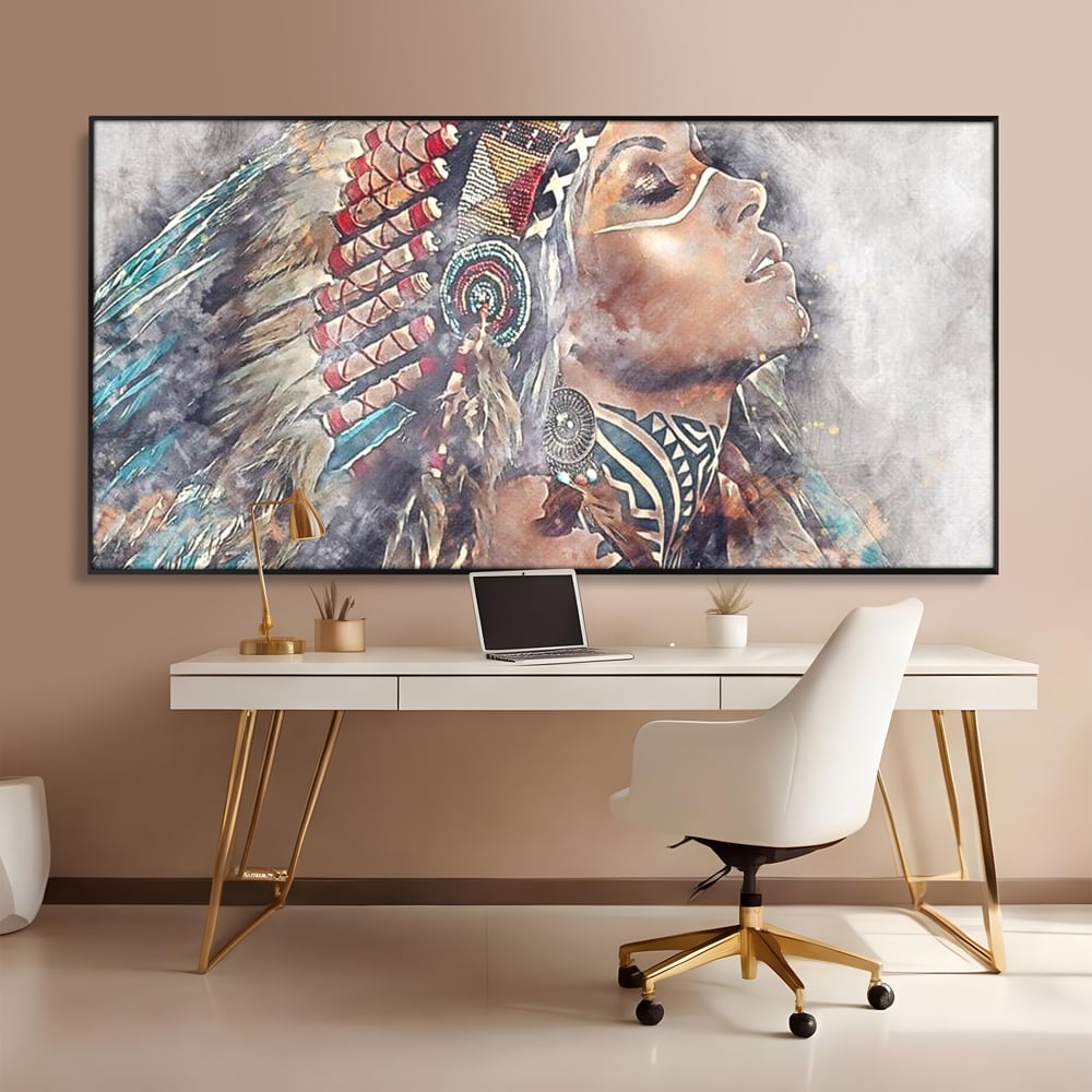 Tablou canvas cu tablou canvas cu femeie indigena, in rama de aluminiu negru, pe perete intr-un birou