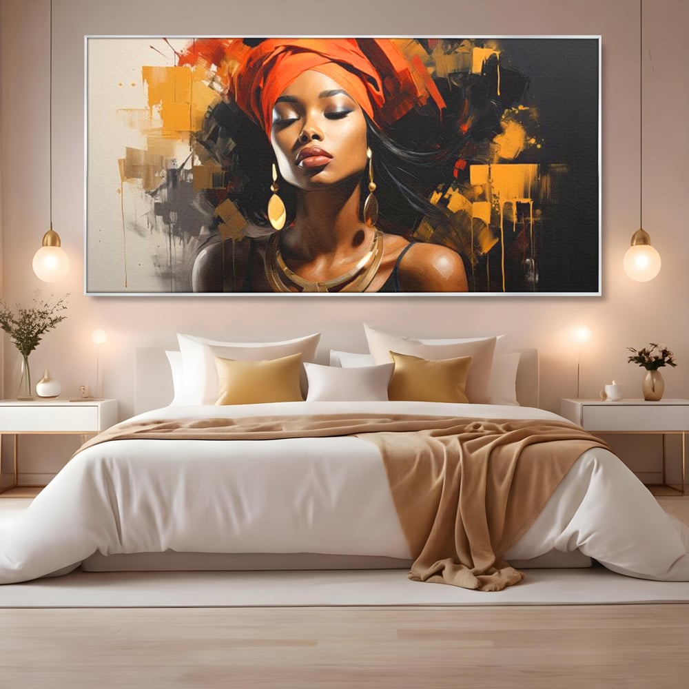 Tablou canvas cu tablou canvas cu femeie si turban, in rama de aluminiu argintiu, pe perete intr-un dormitor