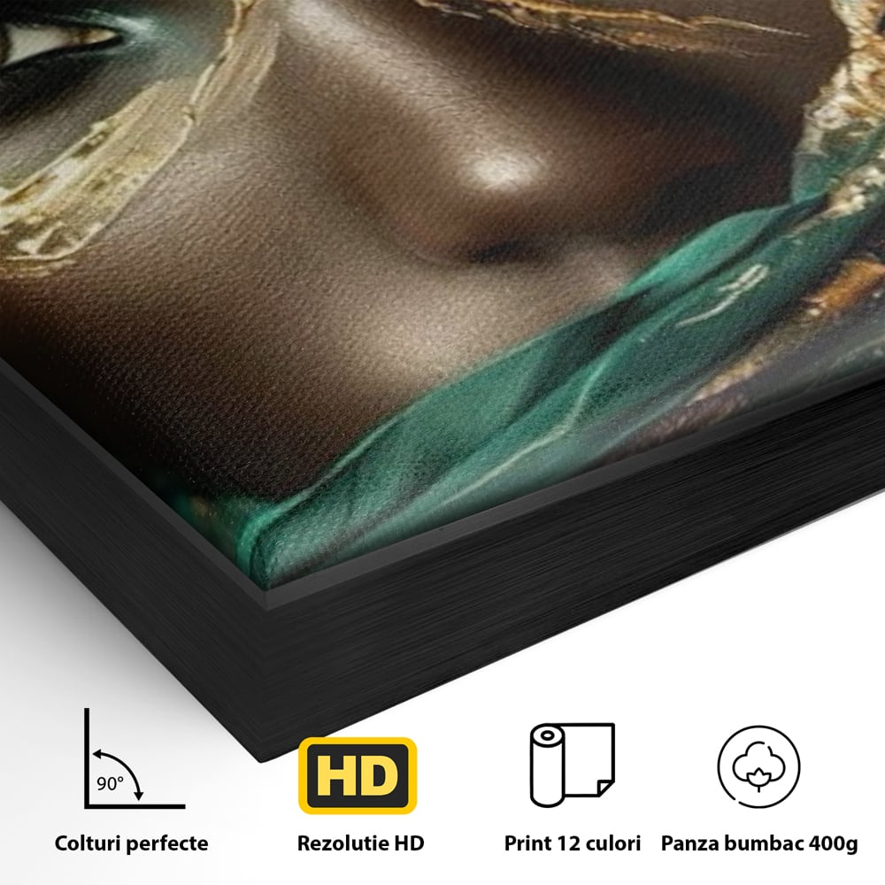 Detaliu al suprafetei: portret artistic cu ochi caprui si tesatura verde, in rama de aluminiu negru