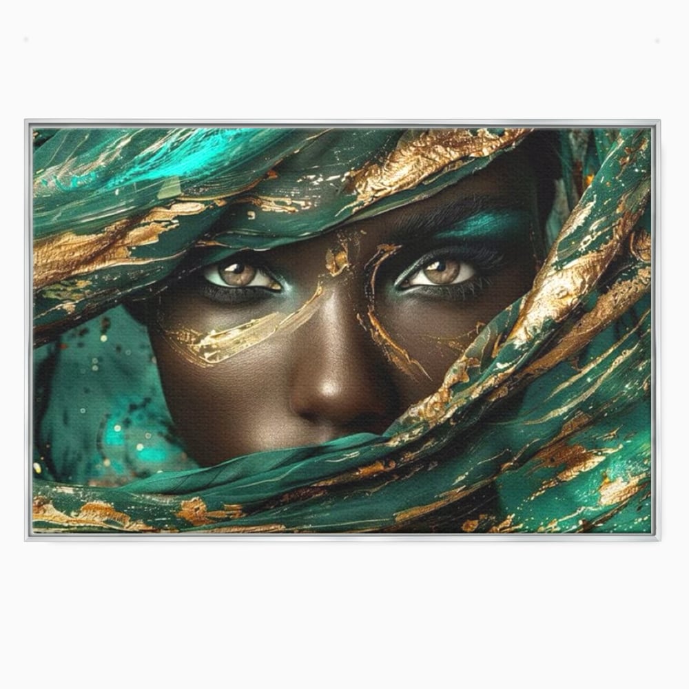 Tablou canvas cu portret artistic cu ochi caprui si tesatura verde, in rama de aluminiu argintiu