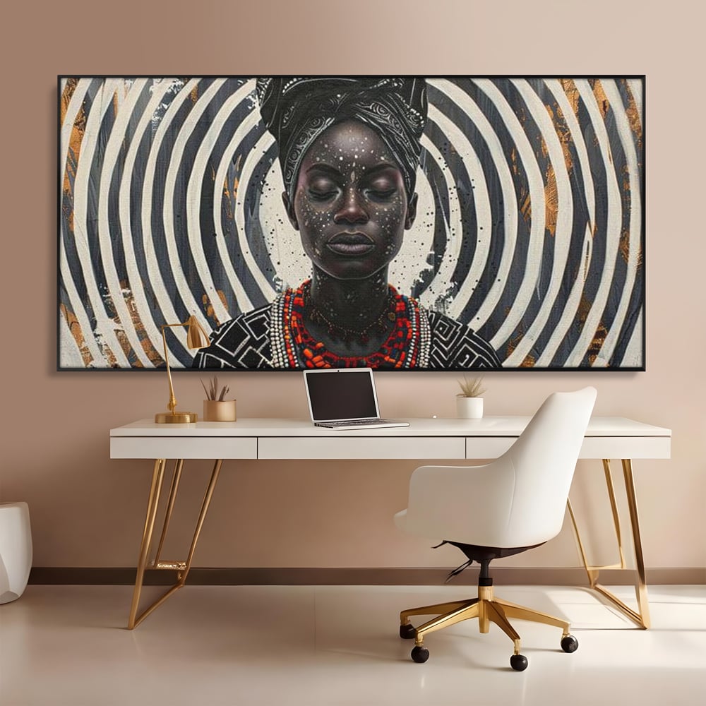Tablou canvas cu tablou canvas cu regina africana, in rama de aluminiu negru, pe perete intr-un birou