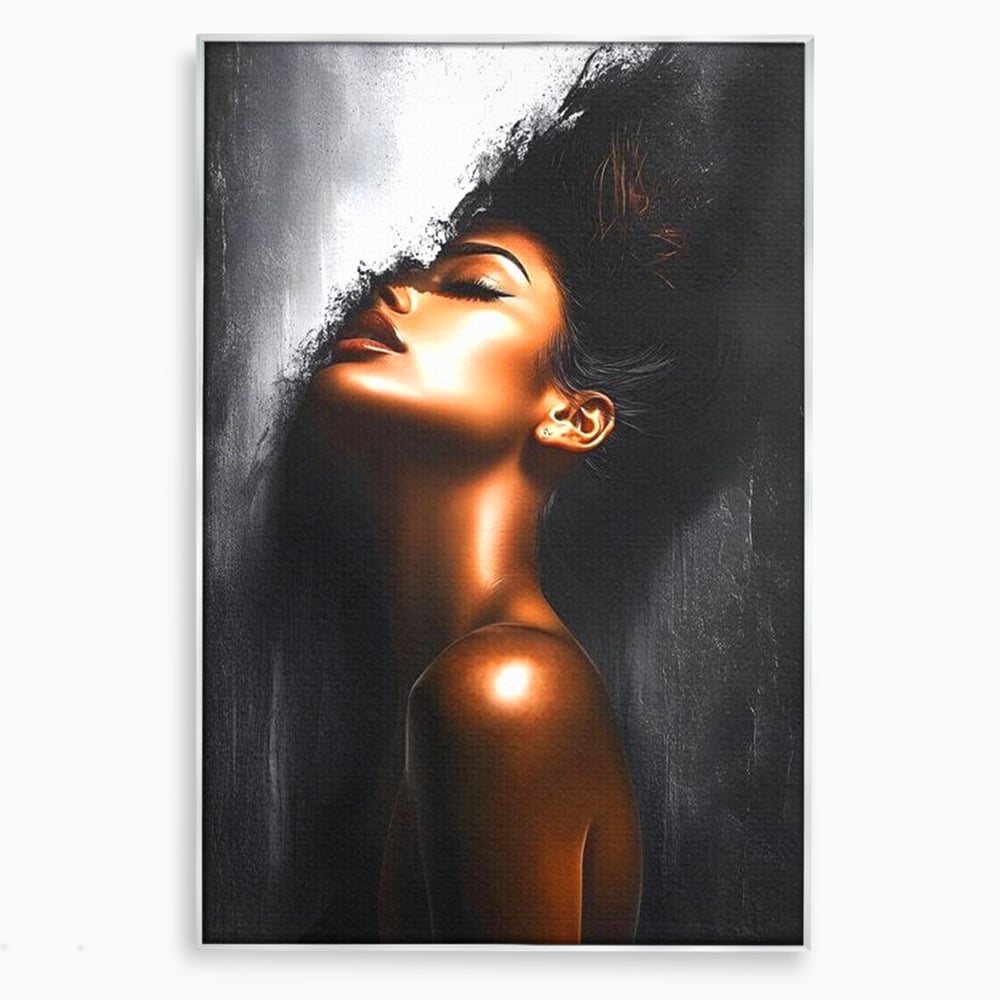 Tablou canvas cu tablou canvas cu portretul unei femei, in rama de aluminiu argintiu